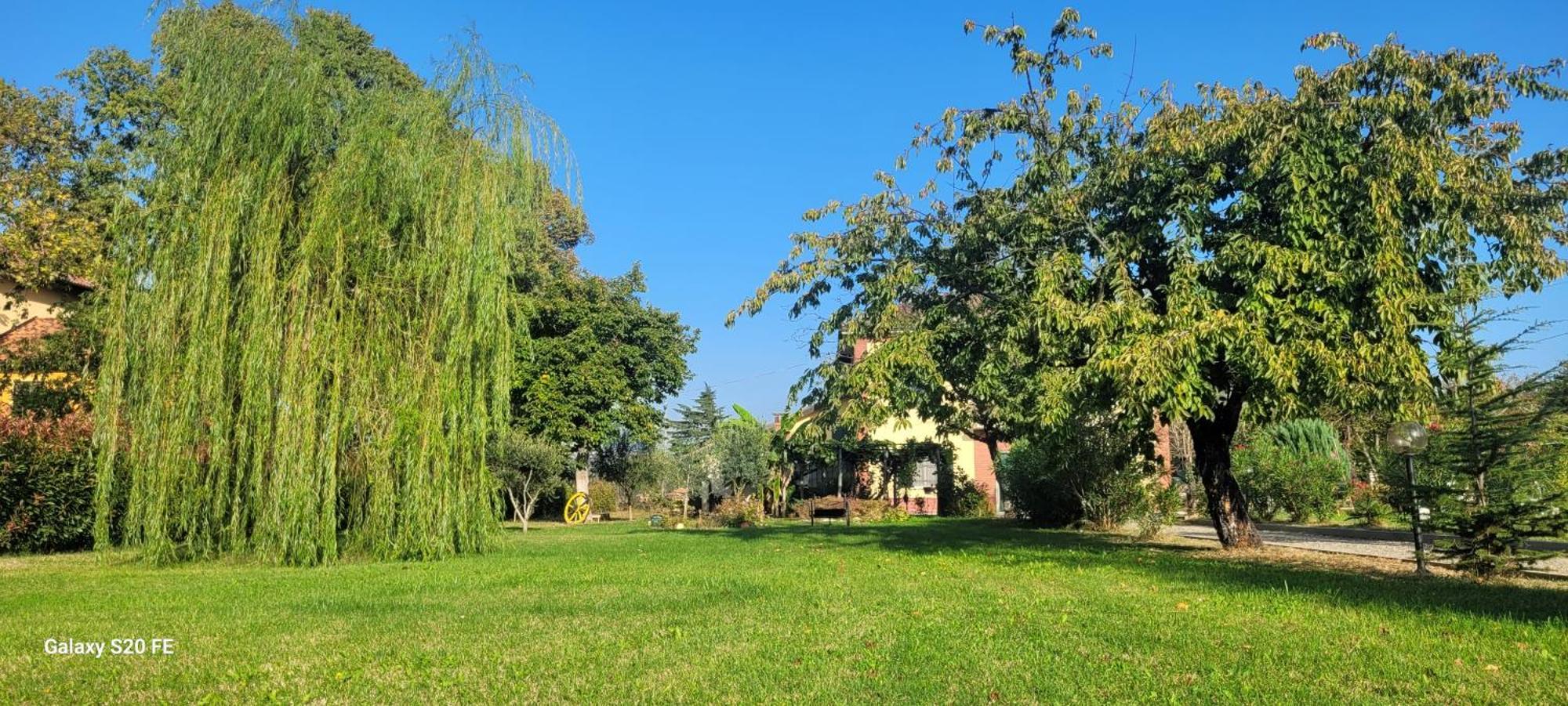 诺维里加雷Il Giardino Di Marianna住宿加早餐旅馆 外观 照片